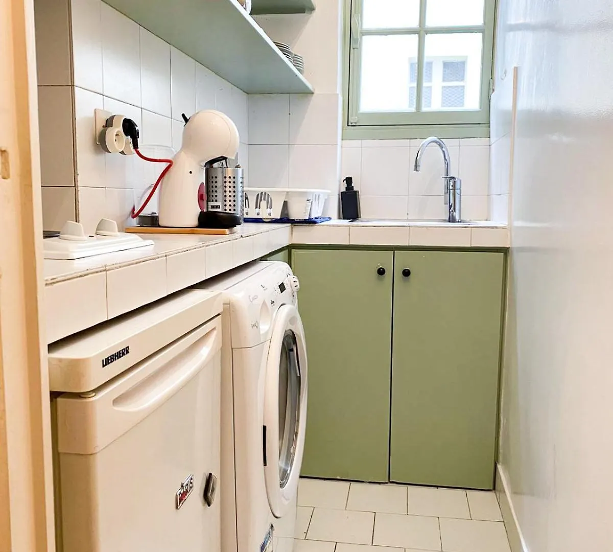Piece Cosy A 5 Min De La Tour Eiffel A Pied Apartment *